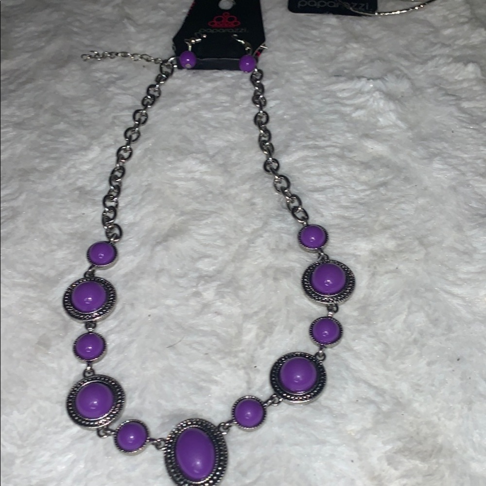 NWT Paparazzi Purple and Silver Necklace Set - Picture 5 of 5